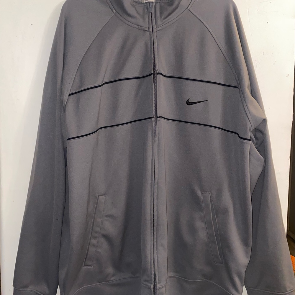 Nike Men's Gray Jacket
